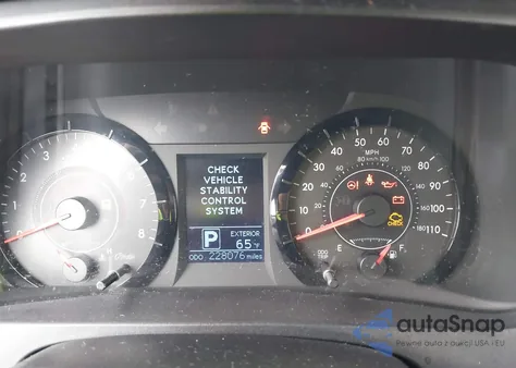 2016 Toyota Sienna Le 8 Passenger z USA, uszkodzony, nr VIN 5TDKK3DC9GS728500